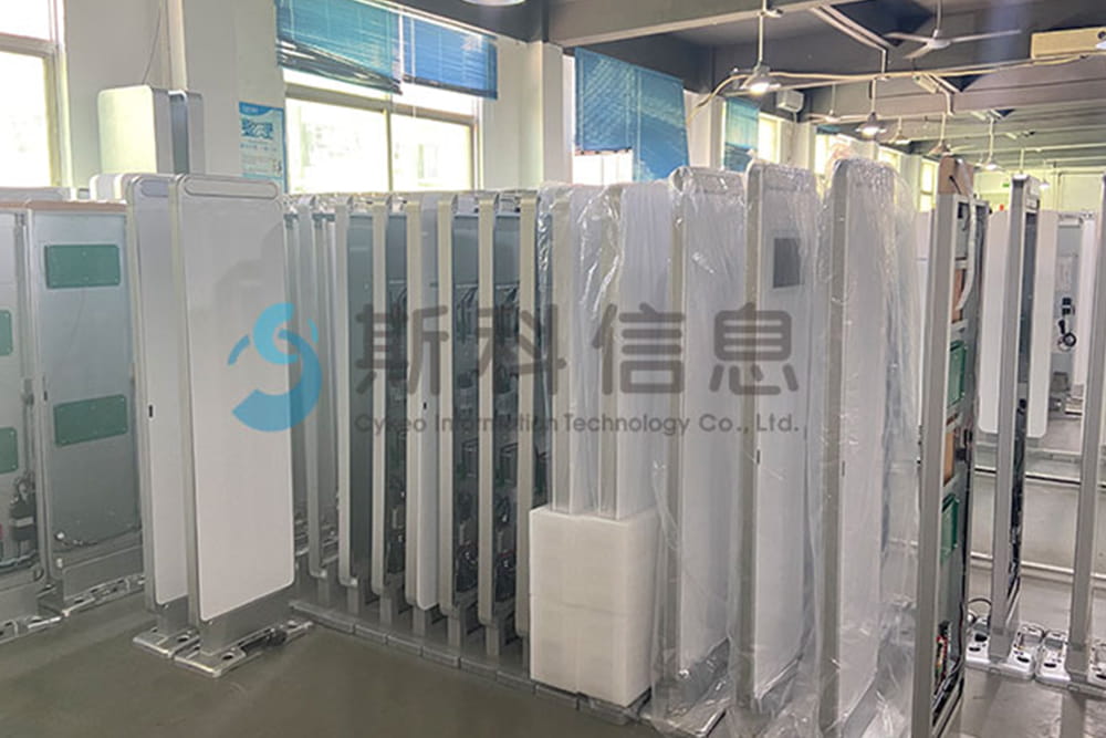 RFID门禁系统的主要组成有哪些?