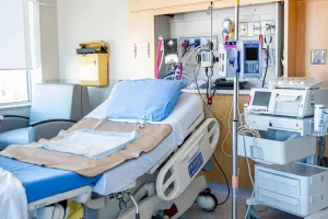 通过RFID、BLE和互联技术转型医疗