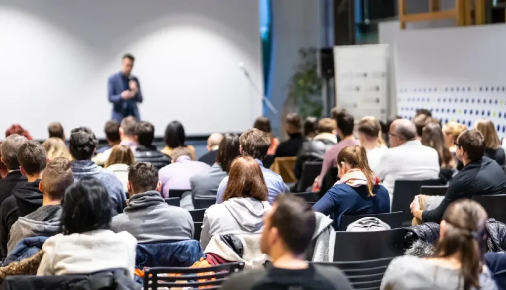 什么是RFID事件及与会者追踪？