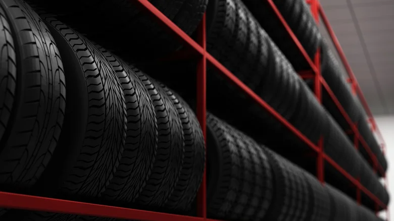 米其林轮胎现在配备了RFID标签,以下是它们追踪的内容 3 the difficulty of tire tracking 1791896969